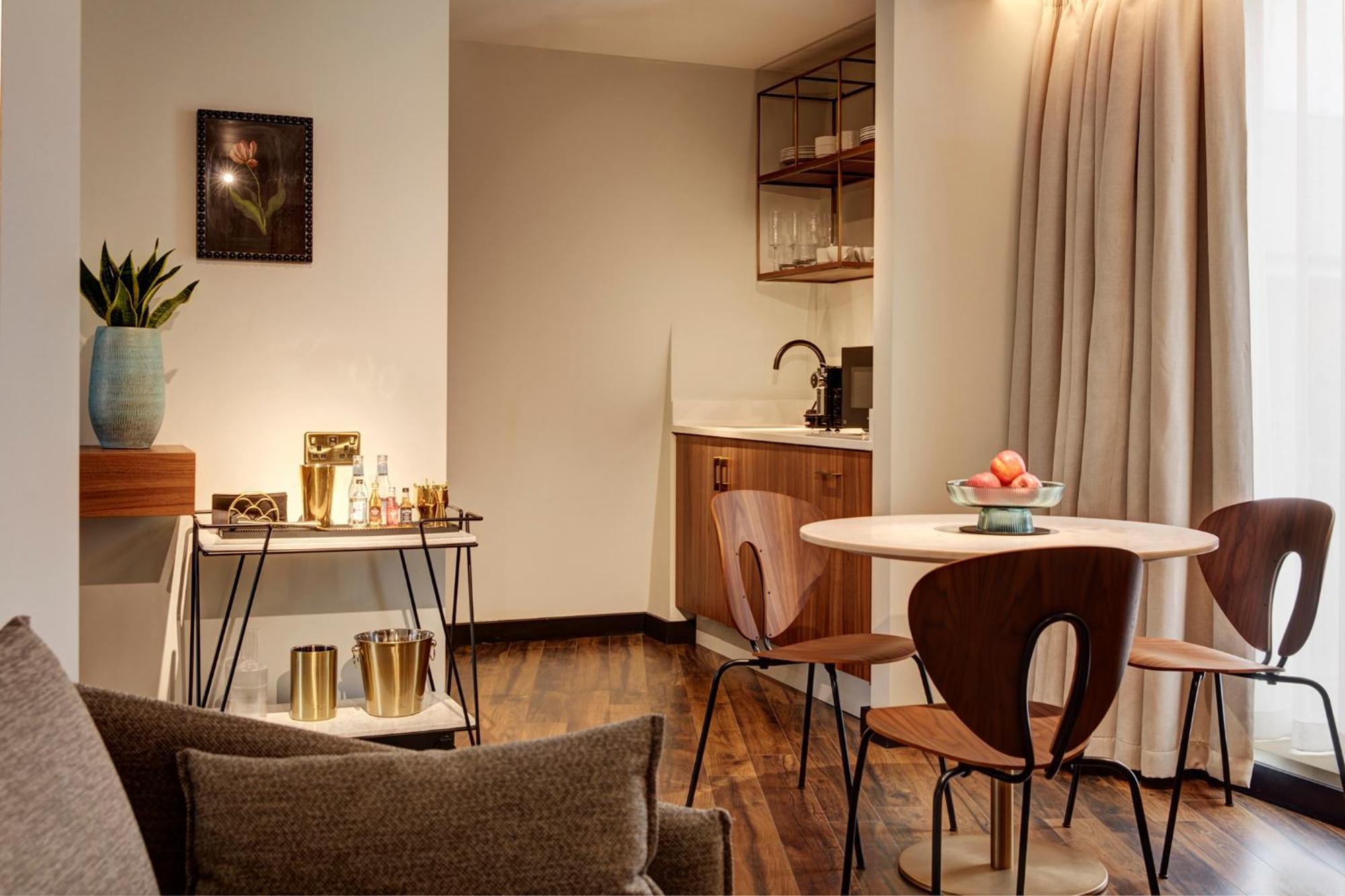 Hotel Brama Bromley Zewnętrze zdjęcie